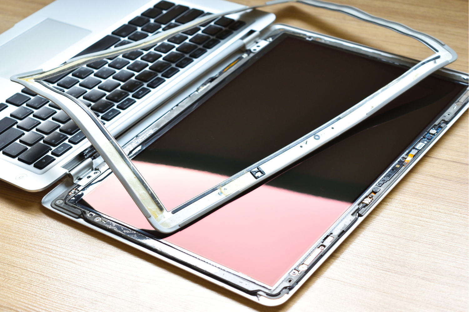 broken laptop screen repair